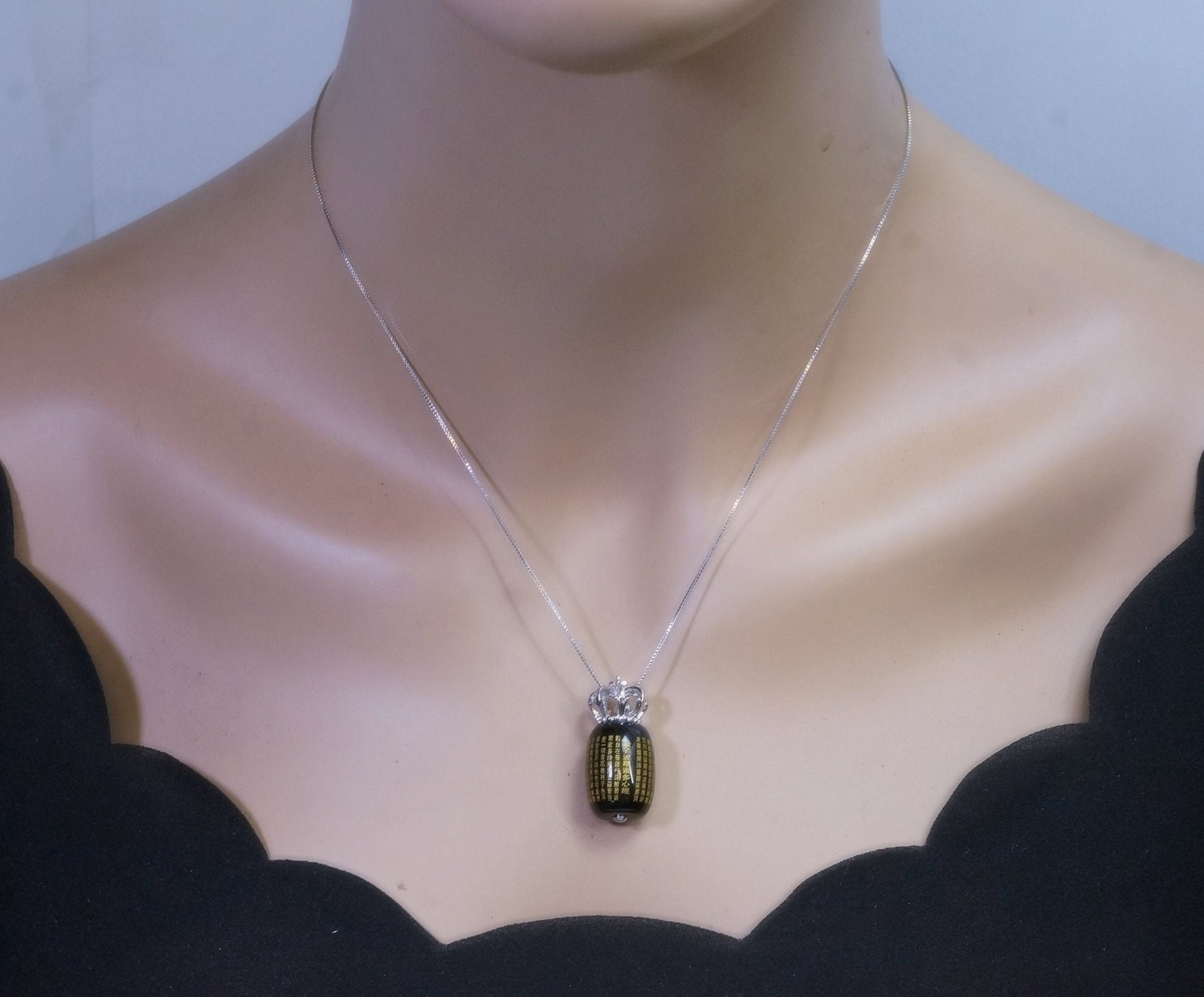 Black Onyx Heart Sutra Necklace Pendant: Sterling Silver Crown chunky stone jewelry #2054