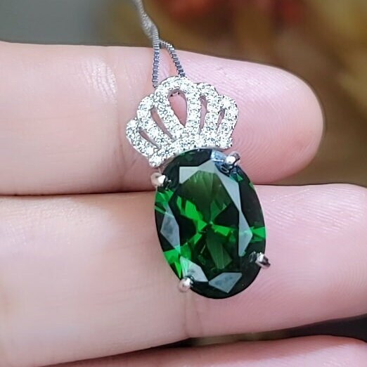 Large Emerald Necklace - 18KGP @ Sterling Silver - Royal Crown Necklace - Lab Created Green Emerald Pendant #785