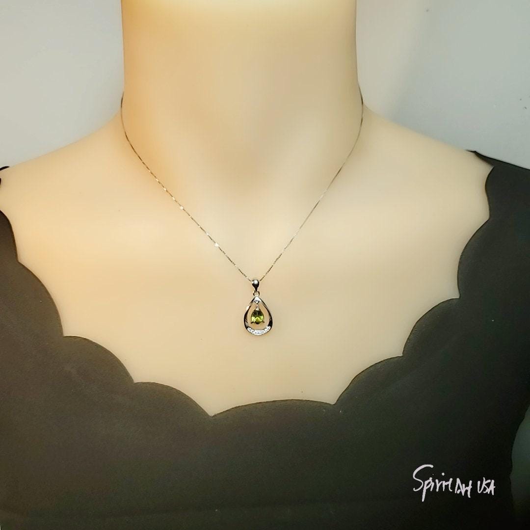 Natural Peridot Necklace, Sterling Silver Genuine Teardrop Green Peridot Pendant, 925 Silver Box Chain Dangle Peridot Jewelry 1036