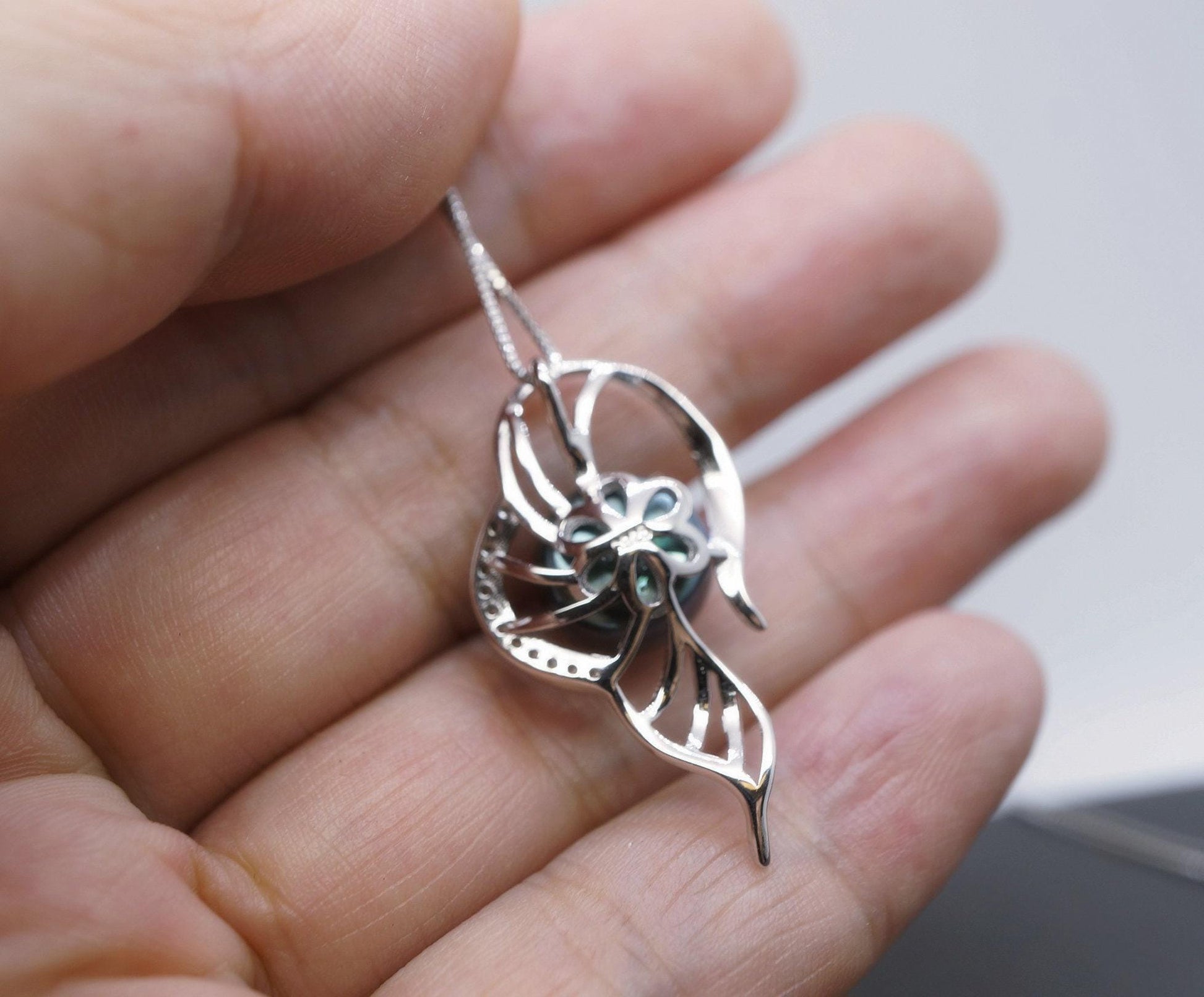 Genuine Black Pearl Necklace - Sterling Silver Leaf Single Pearl Jewelry #467