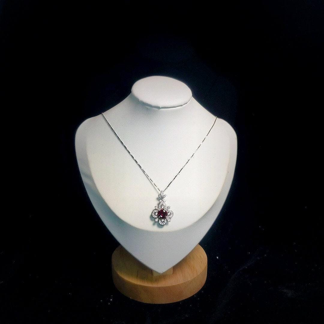 Red Garnet Necklace - Gemstone Flower Pendant - 18kgp @ Sterling Silver - Garnet Jewelry #604