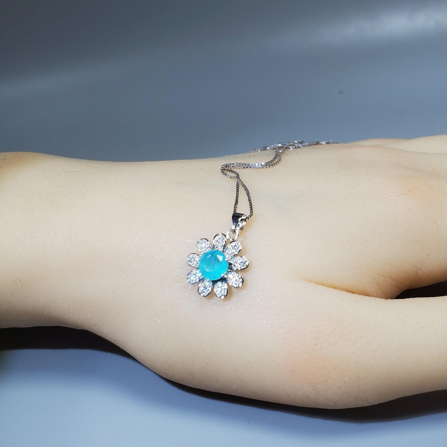 Blue Paraiba Necklace 925 Sterling Silver Sunflower pendant Blue Gemstone Jewelry Box Chain 18kgp 014