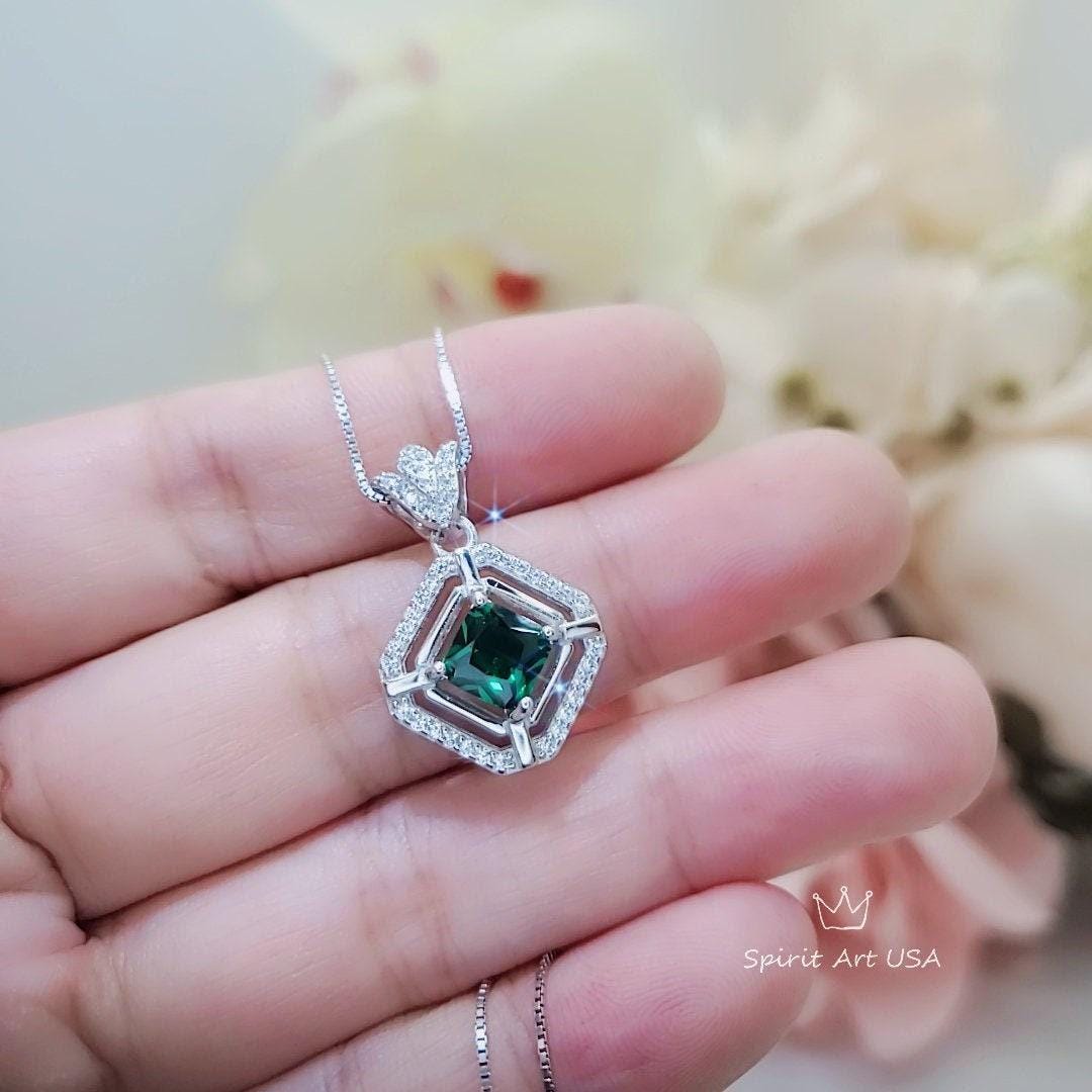 Emerald Pendant Necklace in 925 Sterling Silver Overlap Square Design May Birthstone 18K white yellow rose Gold Plated Gemstone Jewelry 249
