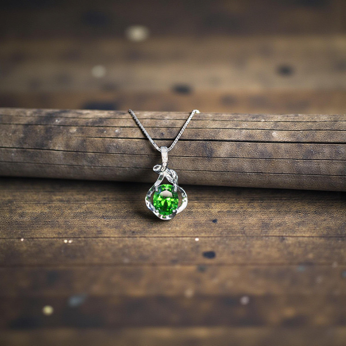 Diopside Necklace • Sterling Silver Green Gemstone Pendant • Vintage Style Flower Birthstone Necklace • Chain 1129