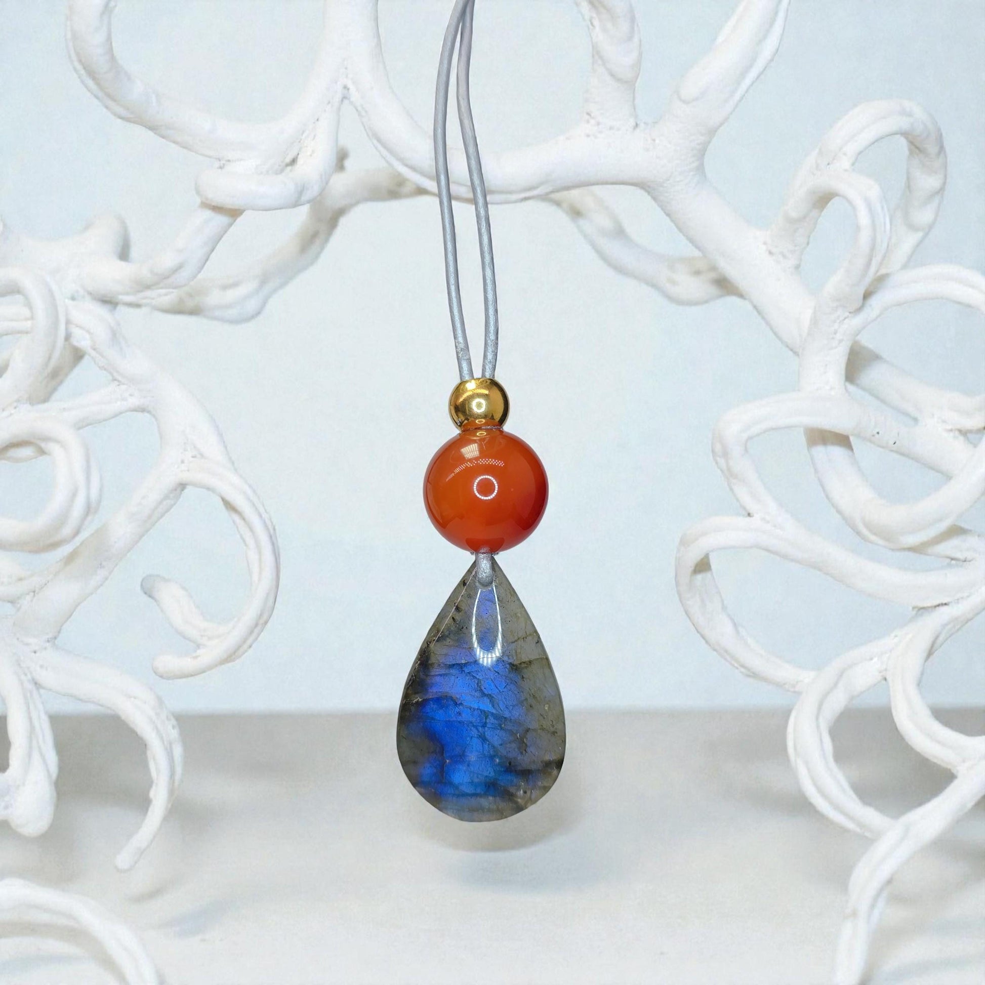 Blue Flash Labradorite Necklace, Chunky Geometric Carnelian Jewelry, July Birthstone Gift for Her, Adjustable Leather Cord