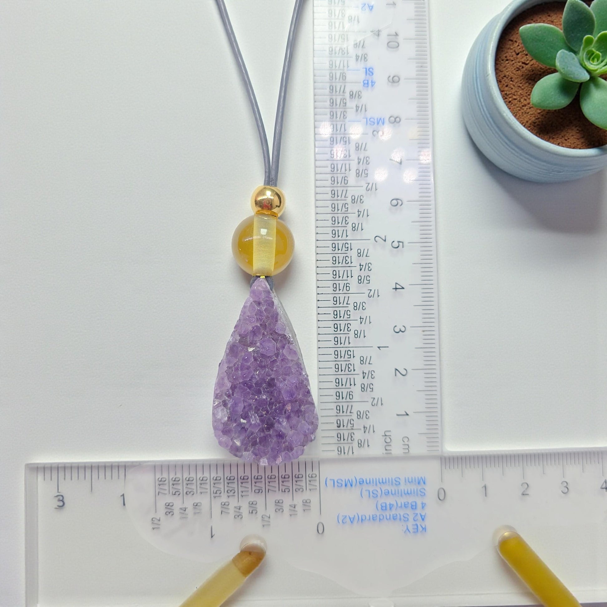 Raw Amethyst Point Citrine Necklace, Chunky Geometric Healing Crystal Amulet, Spiritual Protection Jewelry, adjustable leather cord