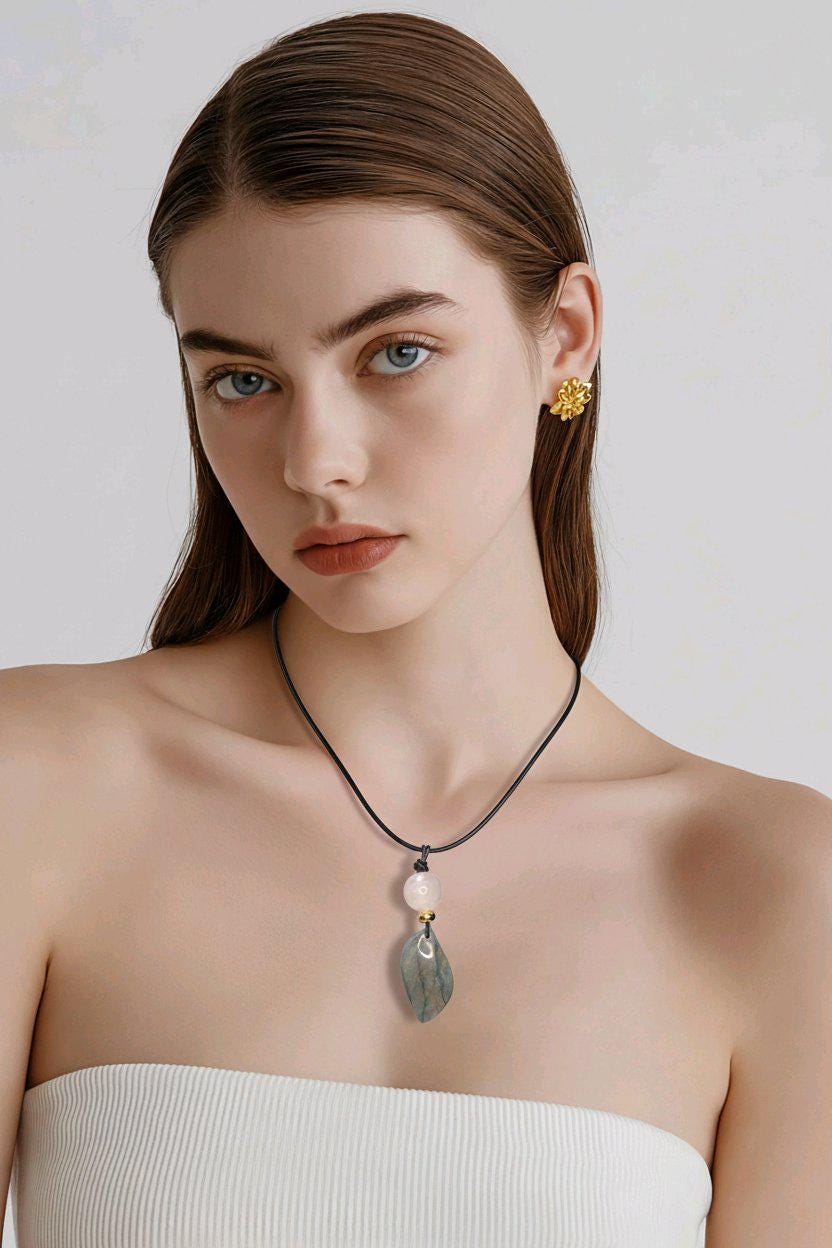 Labradorite Necklace Rose Quartz Pendant Geometric Chunky Crystal Jewelry for Women, Adjustable Leather Cord Birthstone Gift for Her