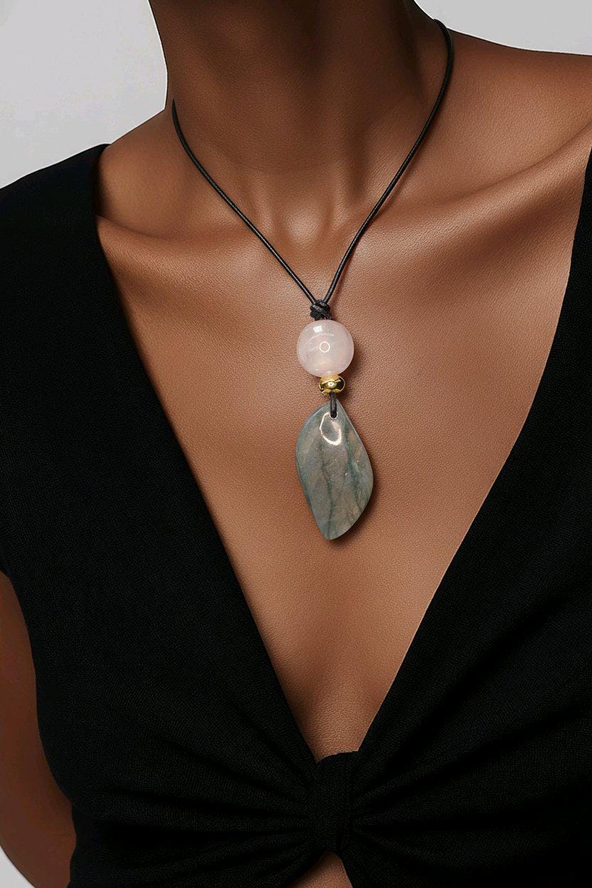 Labradorite Necklace Rose Quartz Pendant Geometric Chunky Crystal Jewelry for Women, Adjustable Leather Cord Birthstone Gift for Her