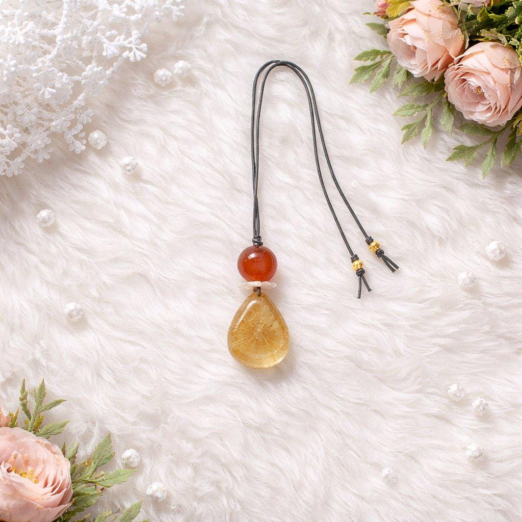 Golden Rutilated Quartz Necklace, Chunky Red Carnelian & Shell Flower Crystal Pendant for Her, Adjustable Leather Cord