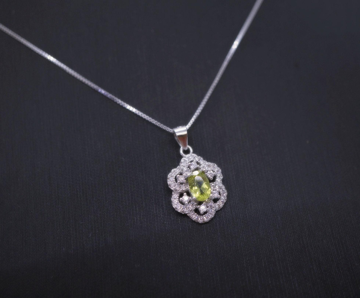Super Tiny Natural Peridot Necklace Sterling Silver Flower OF Life Green Gemstone August Birthstone Jewelry 1052