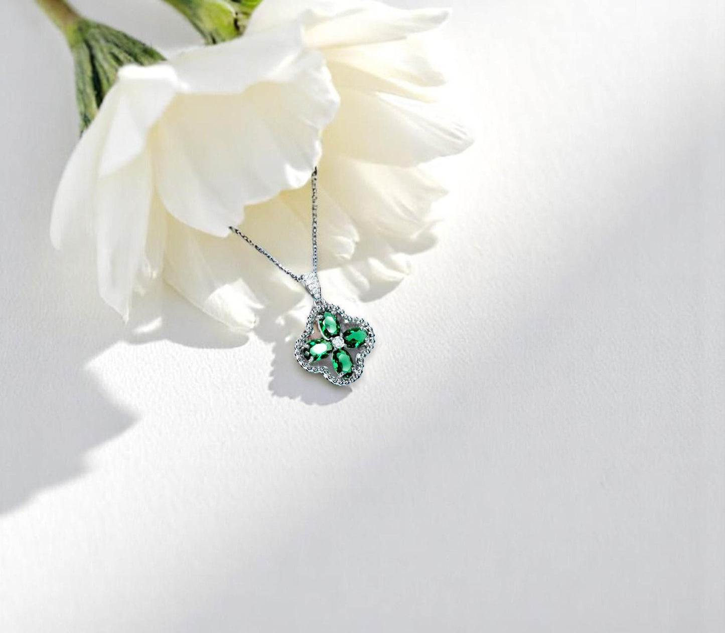 Four Leaf Clover Emerald Necklace – White Gold Lucky Charm Pendant – May Birthstone Jewelry – Handmade Gift for Her 080