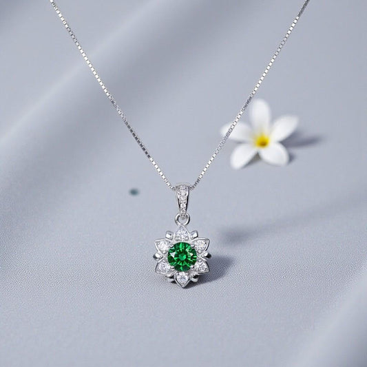 Green Diopside Flower Necklace, 925 Sterling Silver 18k Gold Plated, 5mm Round Gemstone Pendant, Dainty Minimalist Jewelry 1139