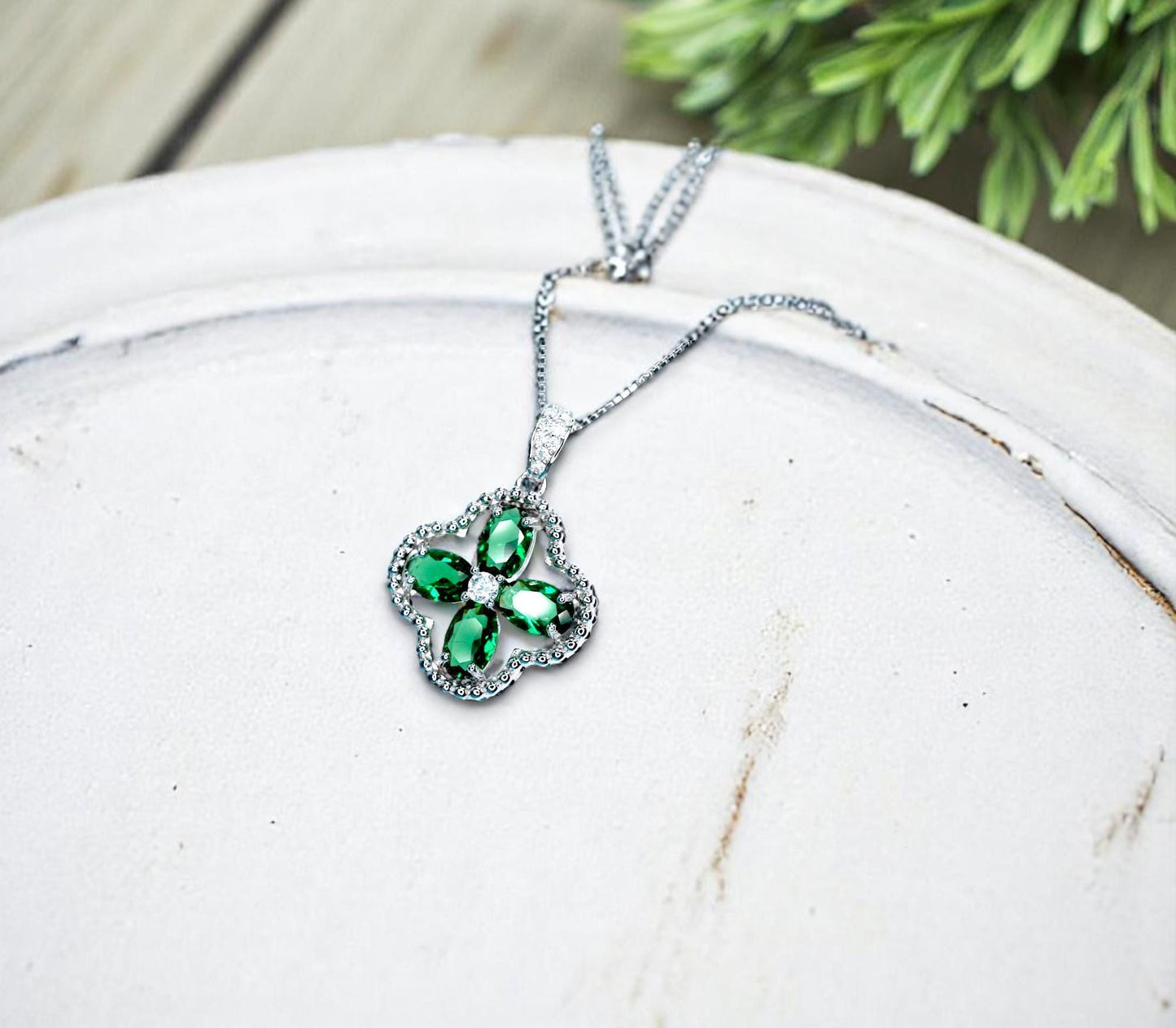Four Leaf Clover Emerald Necklace – White Gold Lucky Charm Pendant – May Birthstone Jewelry – Handmade Gift for Her 080