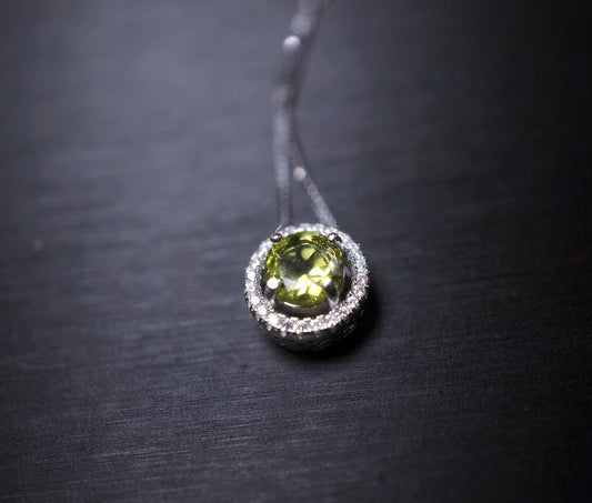 Genuine Peridot Necklace, Natural green peridot Choker, Tiny Sterling Silver Solitaire Green Gemstone Pendant Heart Chakra Healing #1017