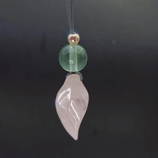 Rose Quartz Leaf Necklace Natural Fluorite Chunky Crystal Jewelry for Love, Spiritual Healing Birthstone Gift, Adjustable Leather Cord