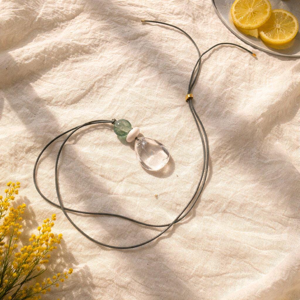 Clear Quartz Necklace, Raw Natural Baroque Pearl Pendant ,Green Fluorite Jewelry ,Boho Spiritual Crystal Healing Chunky Stone Spiritual Gift