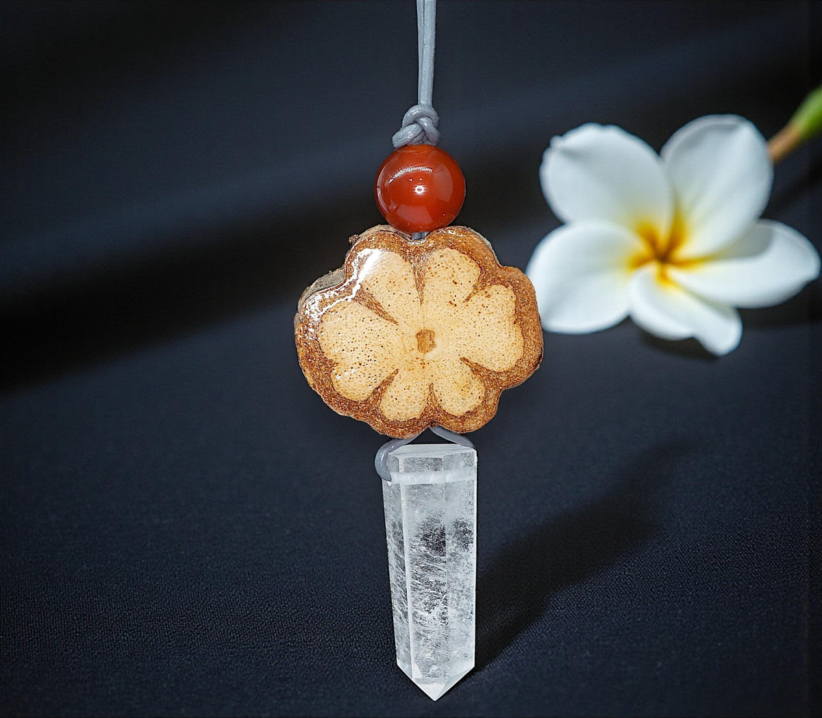 Ayahuasca Vine Necklace, Geometric Clear Quartz Point Pendant, Unisex Sacred Plant Jewelry, Adjustable Leather Spiritual Gift #2582