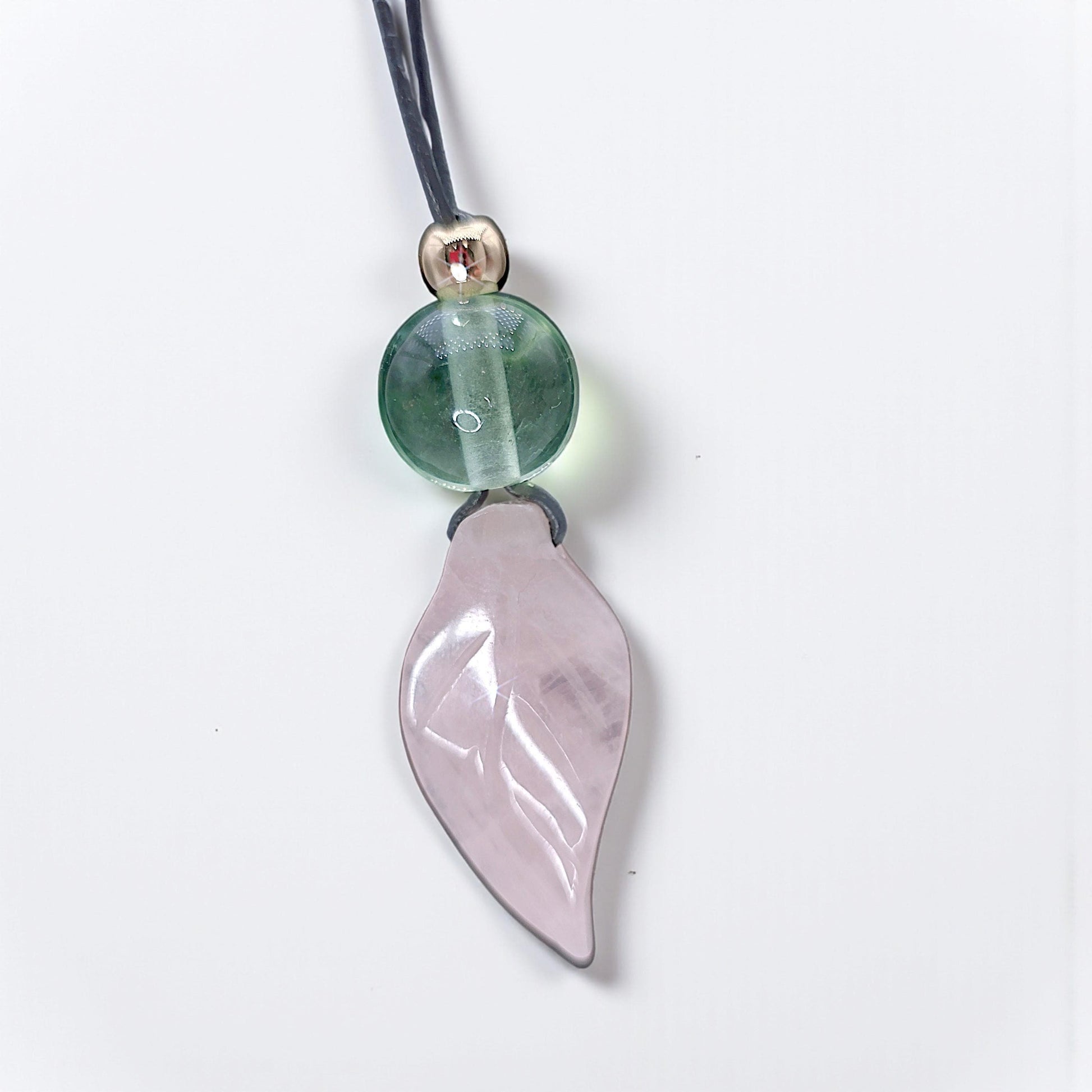 Rose Quartz Leaf Necklace Natural Fluorite Chunky Crystal Jewelry for Love, Spiritual Healing Birthstone Gift, Adjustable Leather Cord