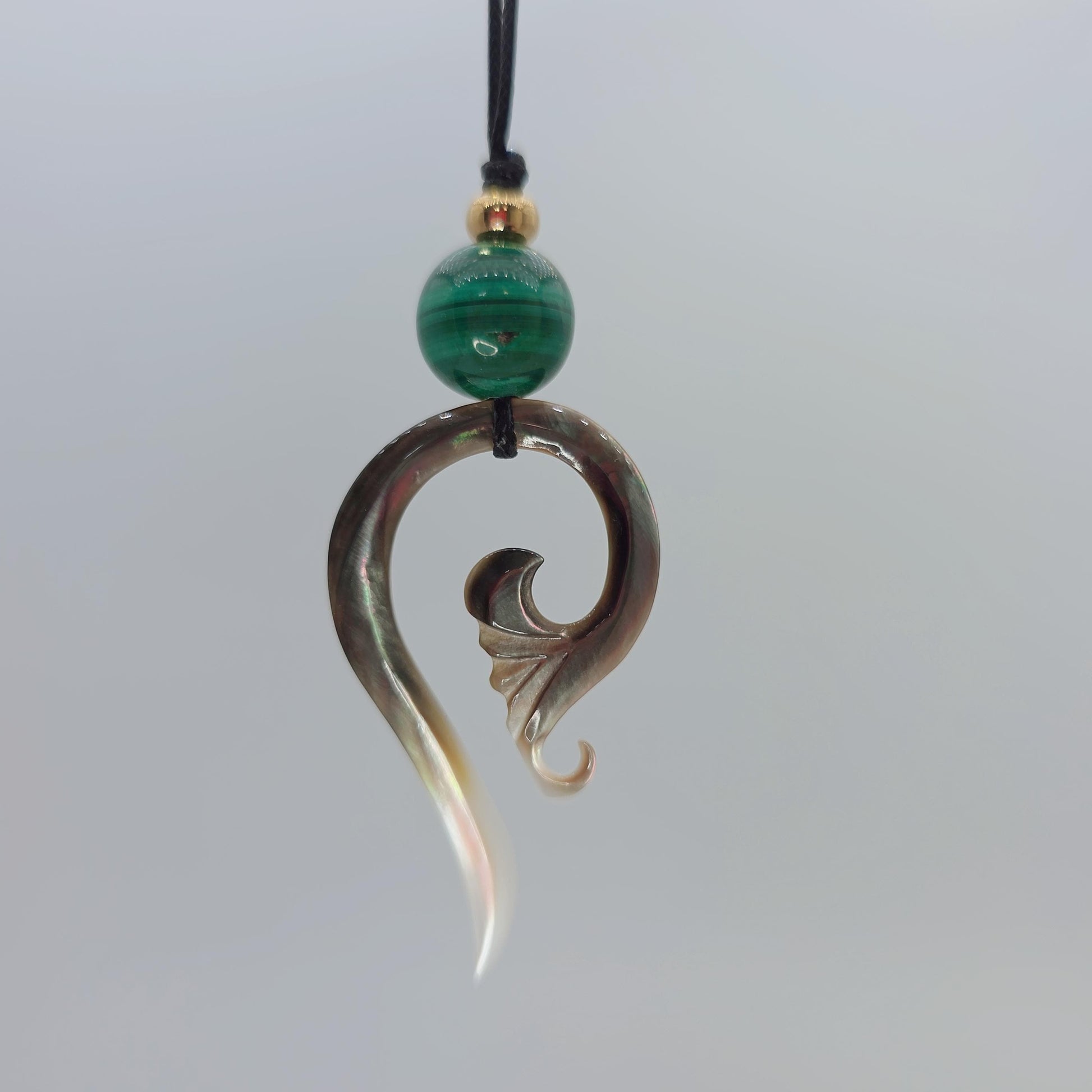 Natural Malachite Necklace Shell Pendant Chunky Gemstone Jewelry for Protection, Spiritual Yoga Birthstone Gift, Adjustable Leather Cord