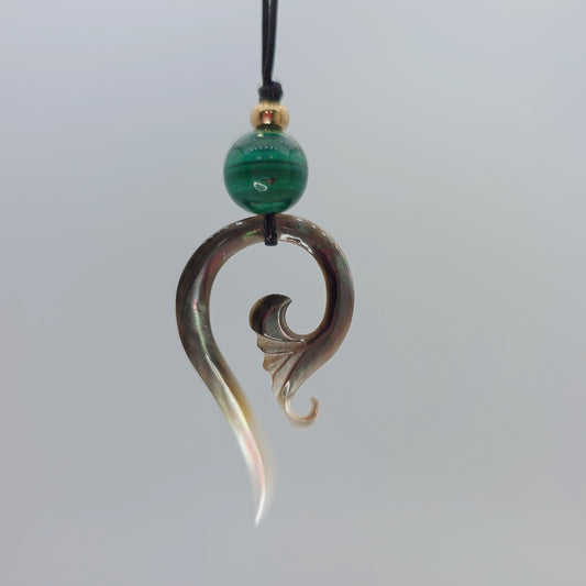 Natural Malachite Necklace Shell Pendant Chunky Gemstone Jewelry for Protection, Spiritual Yoga Birthstone Gift, Adjustable Leather Cord