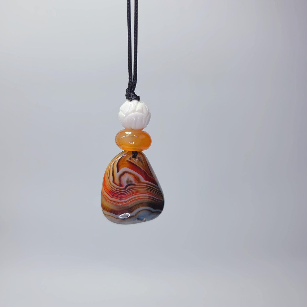 Lace Agate Necklace Natural Red Agate White Shell Lotus Chunky Gemstone Jewelry for Protection, Yoga Birthstone, Adjustable Leather Cord