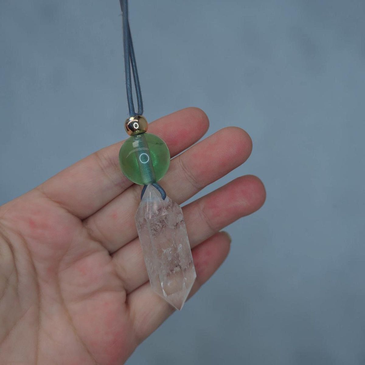 Natural clear quartz Point Necklace Green Fluorite Pendant Chunky Crystal Healing Stone Jewelry adjustable leather up to 30 inches.