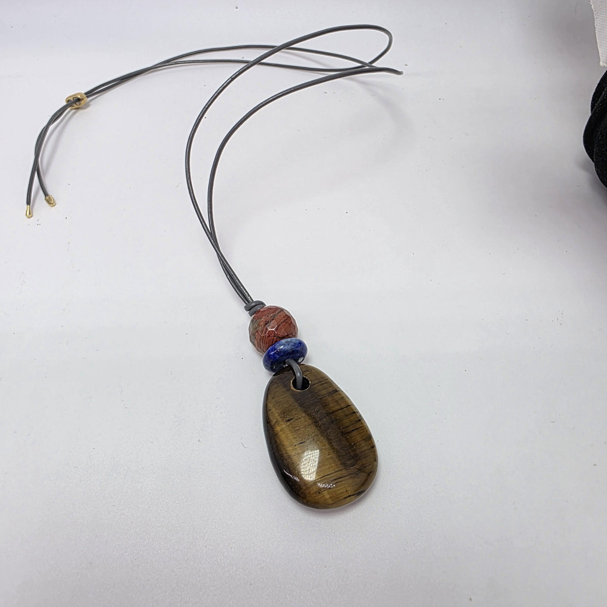 Chunky Tigers Eye Necklace with Lapis Lazuli Red Jasper Pendant Boho Stone Jewelry Adjustable Real Leather cord Tiger's eye Protective Stone