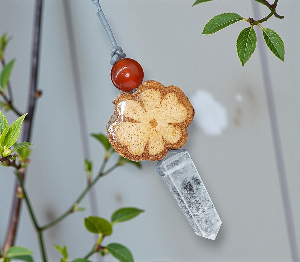 Ayahuasca Vine Necklace, Geometric Clear Quartz Point Pendant, Unisex Sacred Plant Jewelry, Adjustable Leather Spiritual Gift #2582
