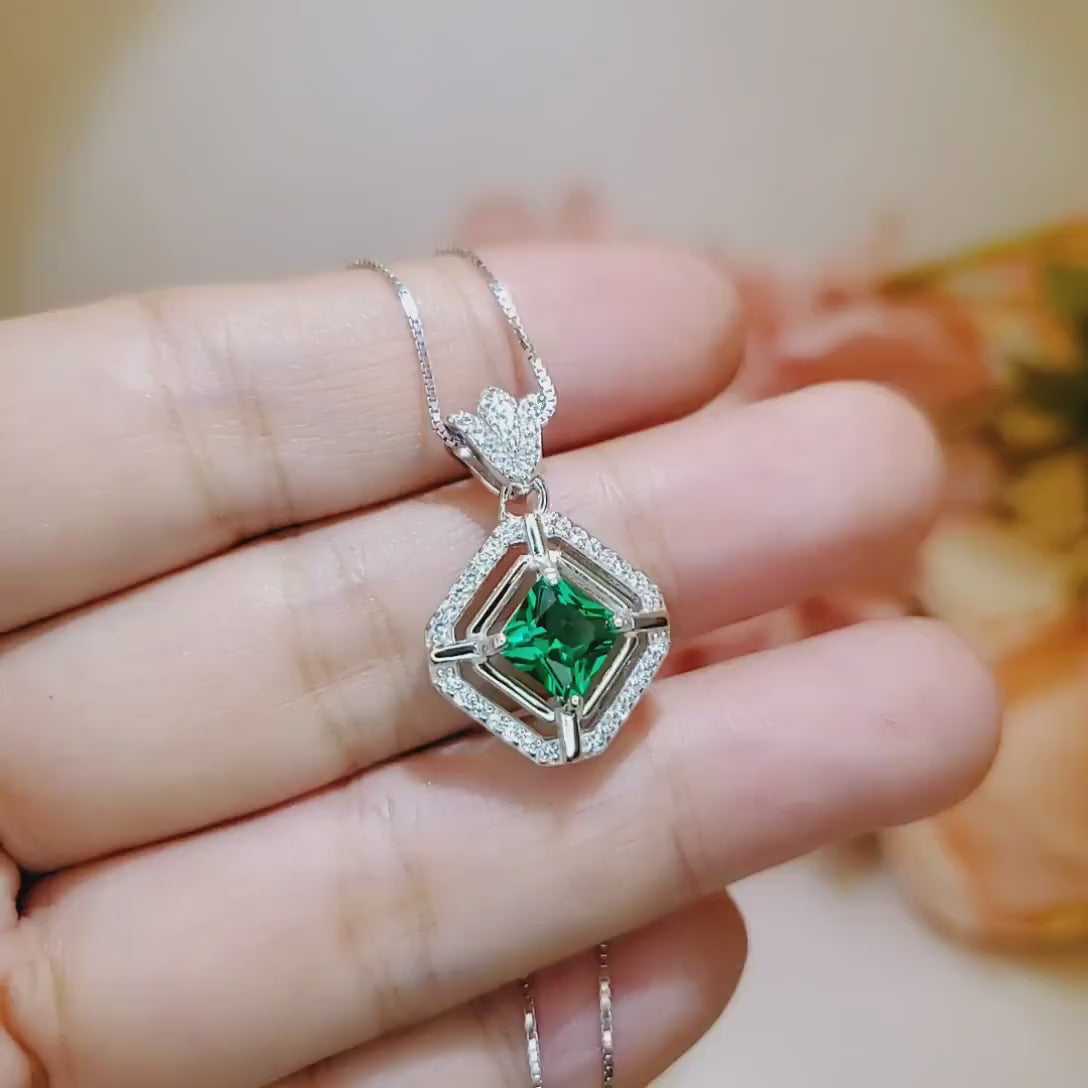 Emerald Pendant Necklace in 925 Sterling Silver Overlap Square Design May Birthstone 18K white yellow rose Gold Plated Gemstone Jewelry 249