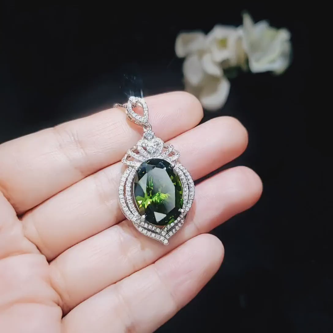 Peridot Necklace  Gemstone Royal - White gold coated Sterling Silver -  14 ct Oval Cut Green Peridot Pendant #917