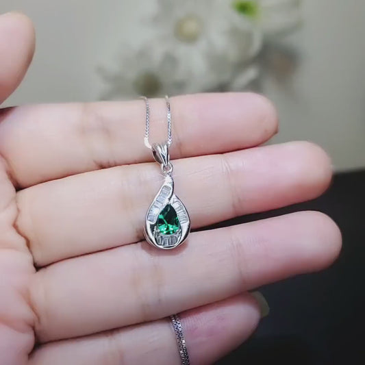 Tiny Teardrop  Emerald Necklace - 18KGP @ Sterling Silver - Gemstone Halo Simple Class Minimalist Emerald Pendant #251