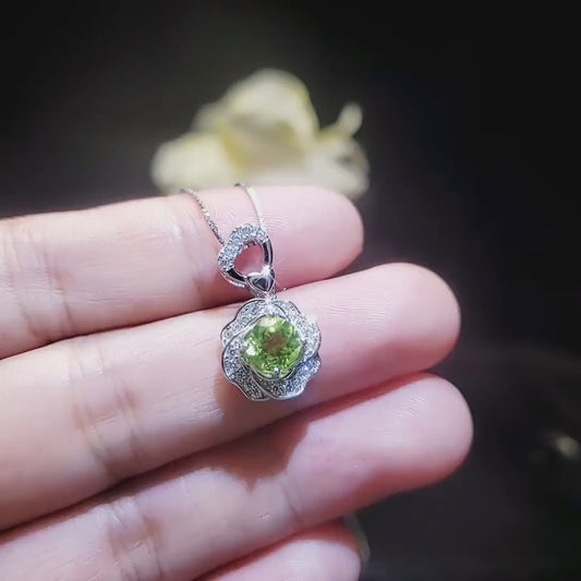 Genuine Peridot Necklace - Green Peridot Rose Flower Style - 18kgp Sterling Silver - Dainty Natural Green Peridot Pendant #454