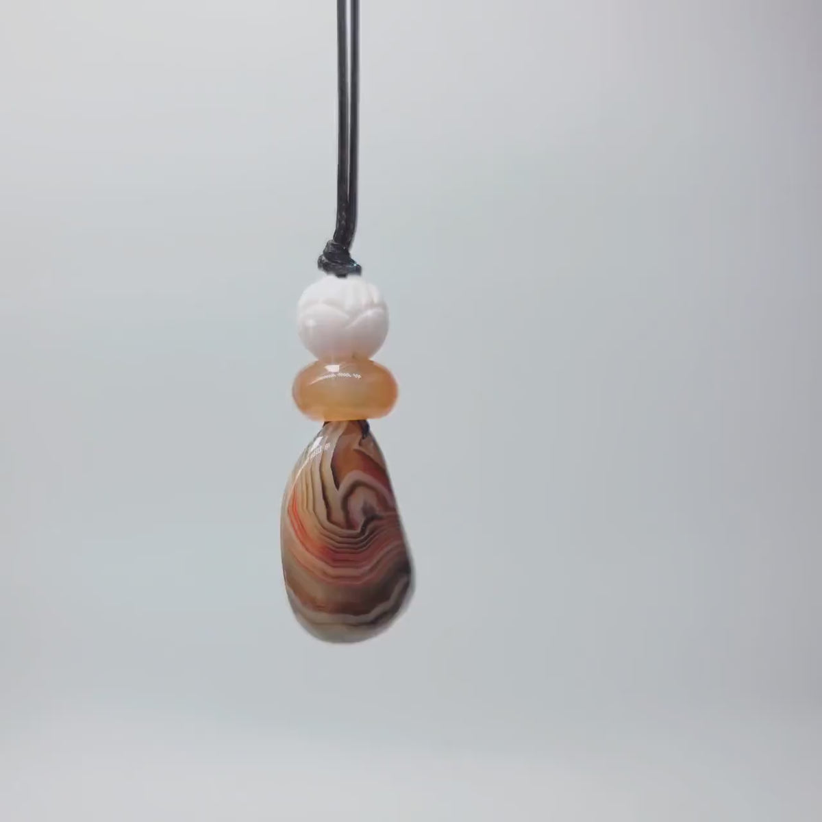 Lace Agate Necklace Natural Red Agate White Shell Lotus Chunky Gemstone Jewelry for Protection, Yoga Birthstone, Adjustable Leather Cord