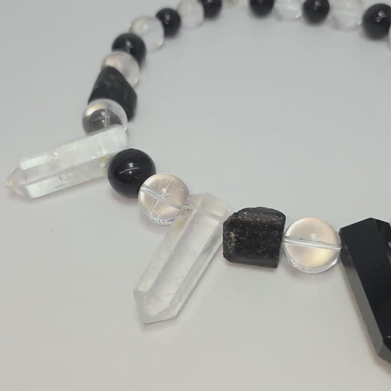 Raw Clear Quartz Point Obsidian Necklace Chunky Black Tourmaline Natural Protection Stone Statement Monochrome Jewelry Boho Gemstone Pendant