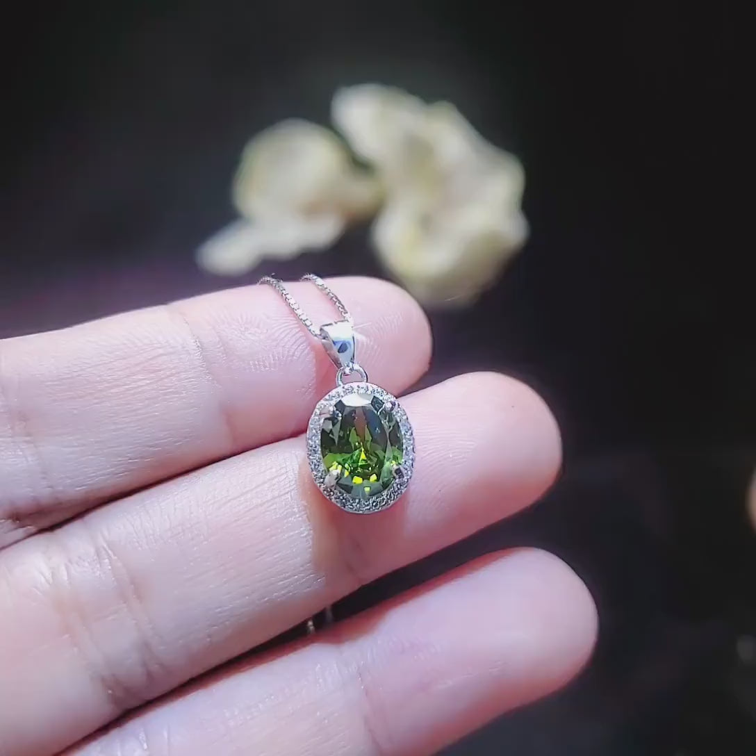 Peridot Necklace - 18kgp @ Sterling Silver - August Birthstone - Dainty Oval Cut 2.1 CT Lab Green Peridot Pendant 066