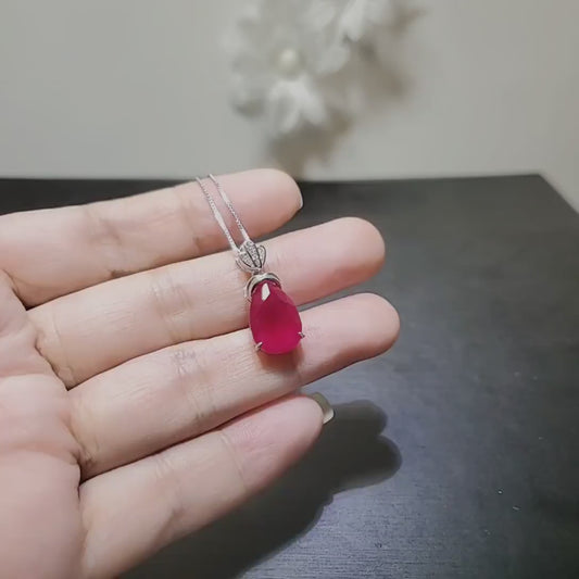 5.5 CT Teardrop Red Ruby Necklace， Diamond Crown Flower Red Ruby Pendant， Sterling Silver  White Gold Plated July Birthstone 1029
