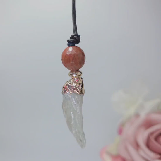 Raw Green Amethyst Necklace, Red Jasper Chunky Crystal Pendant, Boho Protection Jewelry, Healing Stone Gift, adjustable leather cord