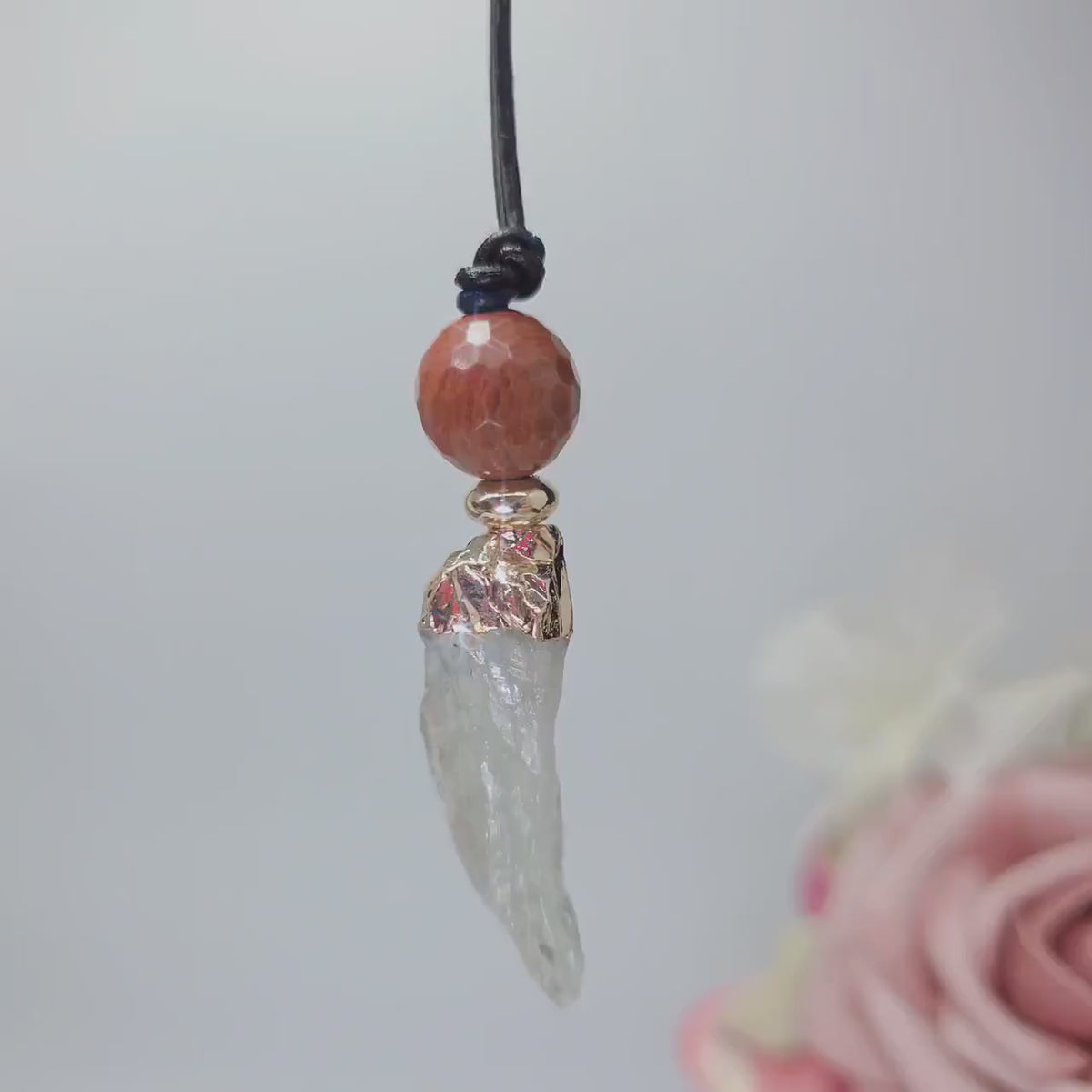 Raw Green Amethyst Necklace, Red Jasper Chunky Crystal Pendant, Boho Protection Jewelry, Healing Stone Gift, adjustable leather cord