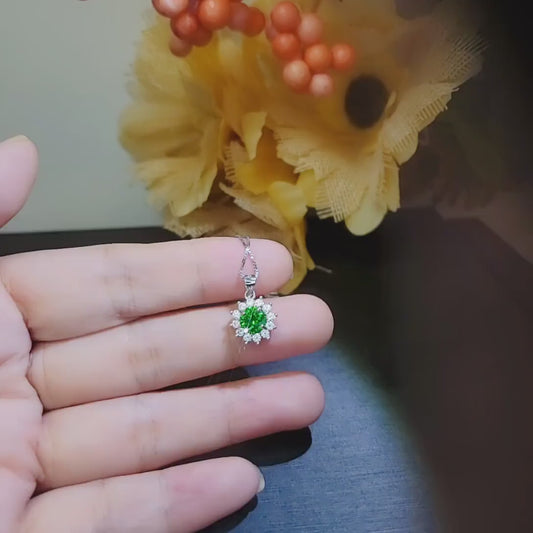 Minimalist Green Diopside Necklace Sterling Silver Sunflower Princess Diana Style Tiny Green Gemstone Pendant 1102