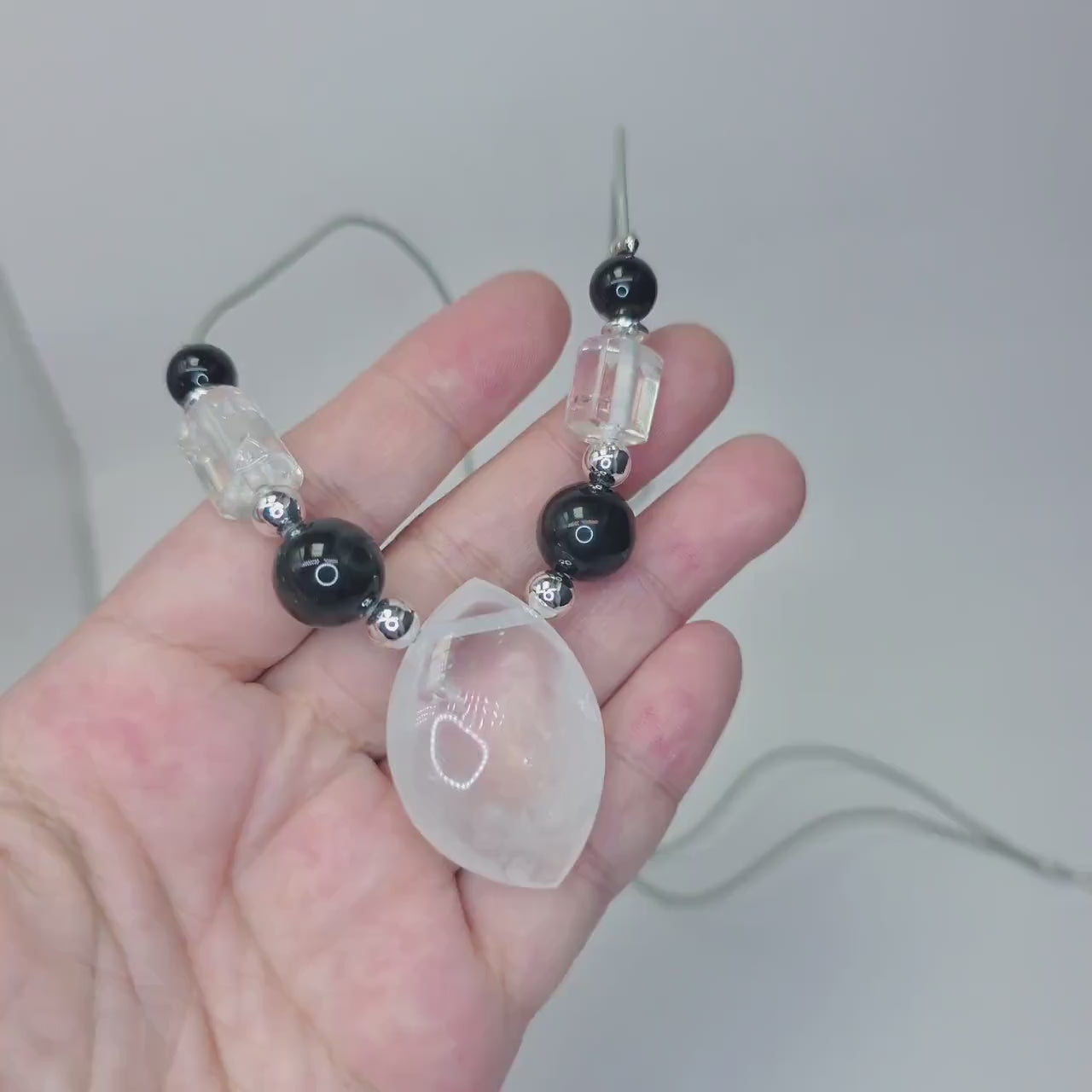 Clear Quartz and Black Agate Necklace, Natural Crystal Beaded Choker, Chunky Statement Pendant Jewelry, Boho Minimalist Accessory